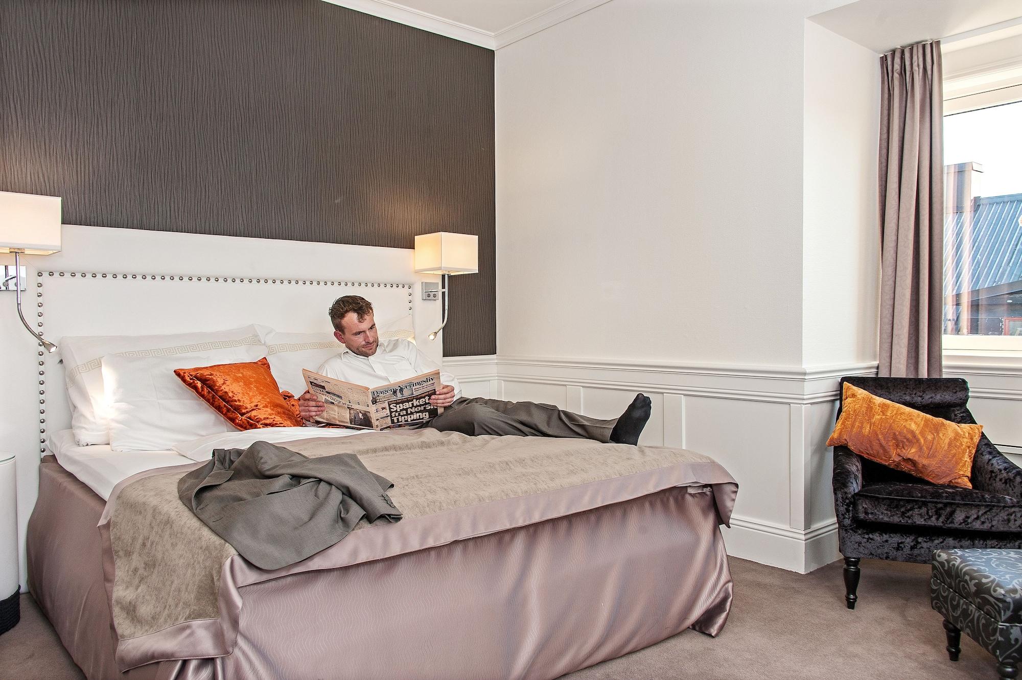 Home Hotel Atlantic Санефьор Екстериор снимка