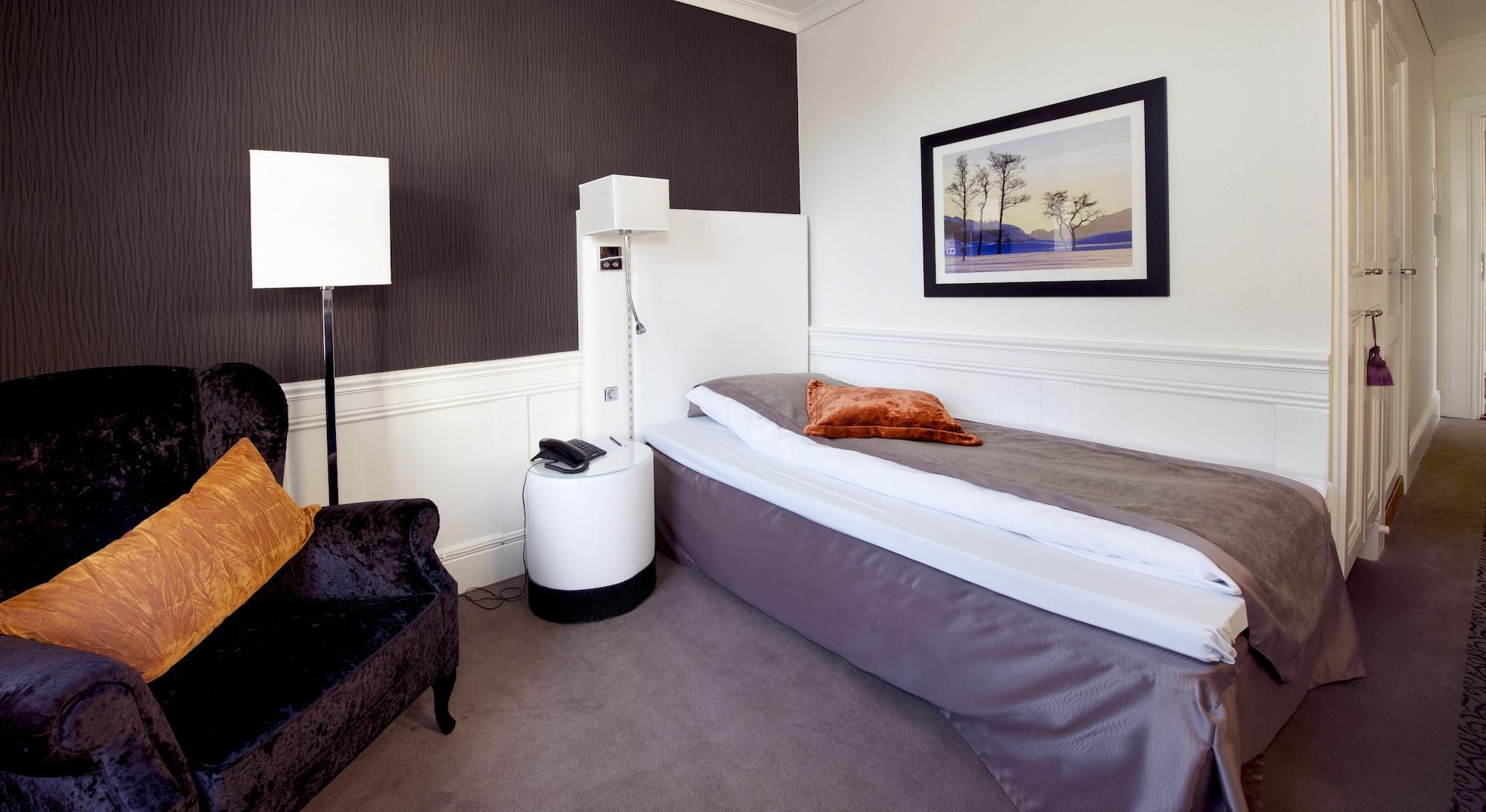 Home Hotel Atlantic Санефьор Екстериор снимка