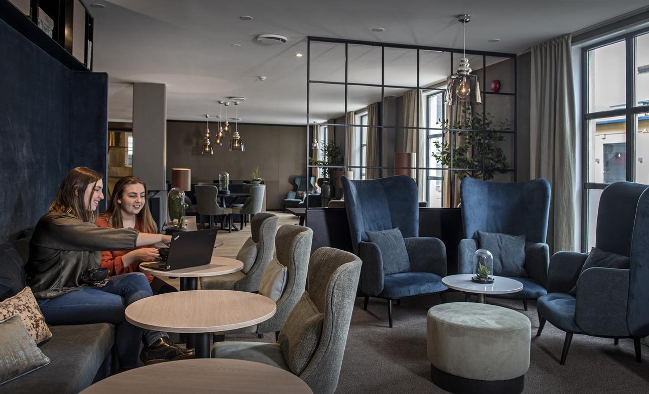 Home Hotel Atlantic Санефьор Екстериор снимка